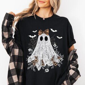 Vintage Floral Lace Ghost T-Shirt, Halloween Aesthetic Graphic Tee